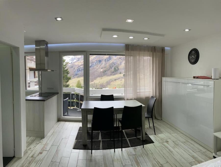 Haus Flaminia 15 - View / Free Parking * Loèche-les-Bains